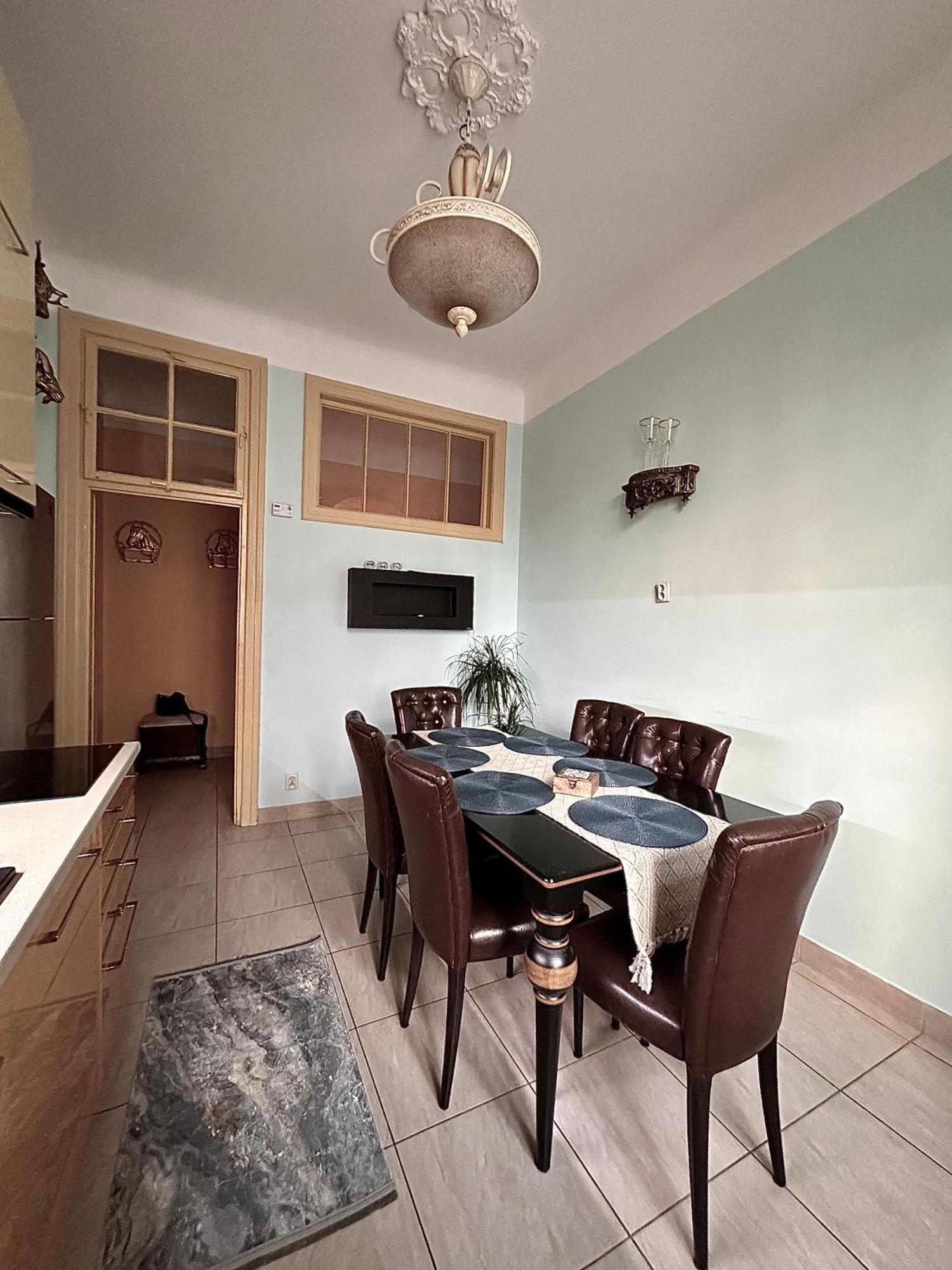 Exclusive Apartment Chmielna Street 95M2 Warszawa Eksteriør billede